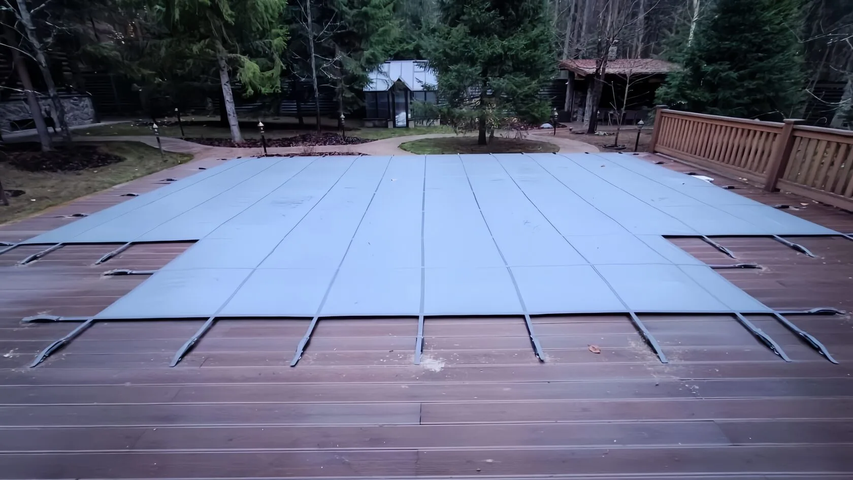 Покрывало для бассейна Laguna Cover Mesh в Кирове